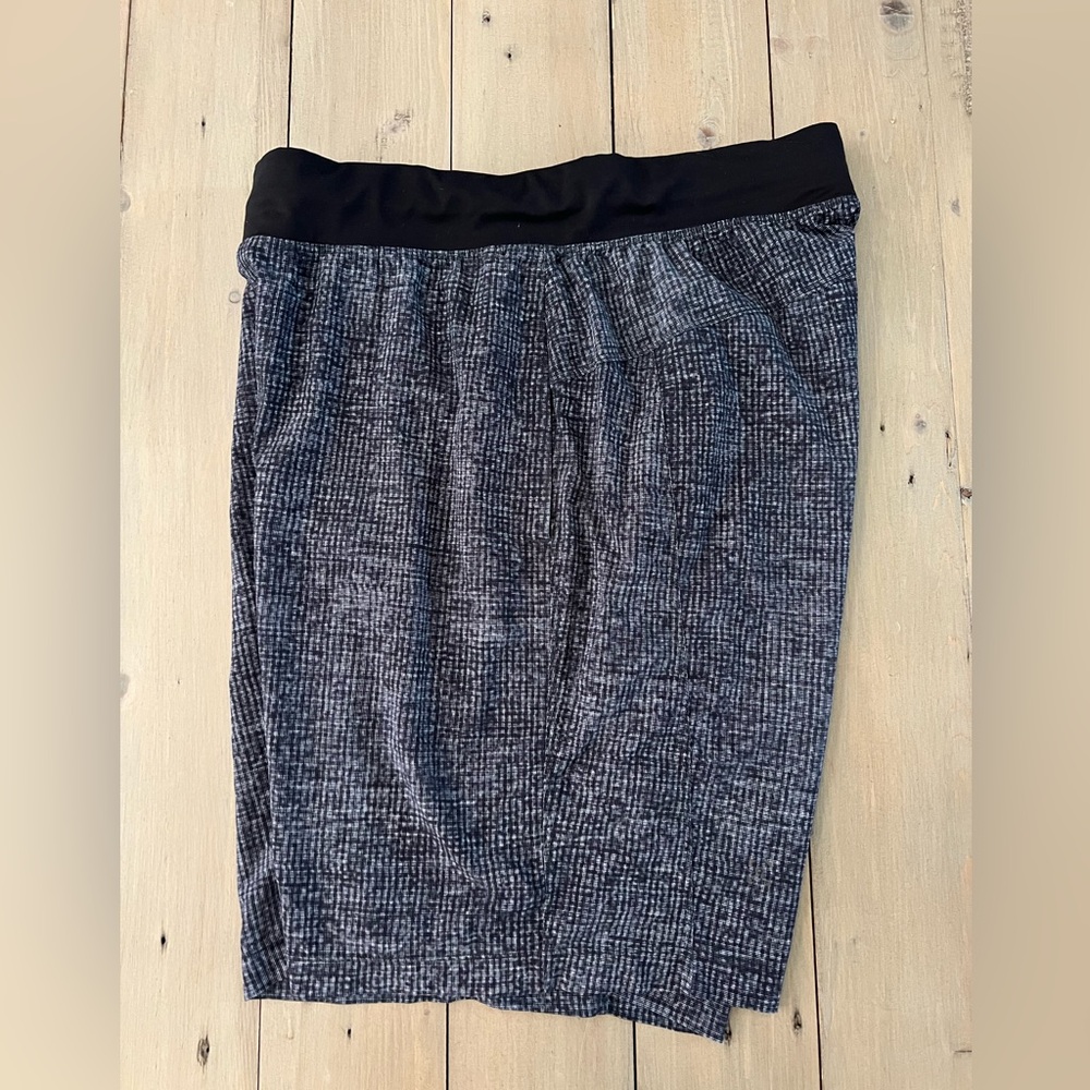 Lululemon Shorts Med